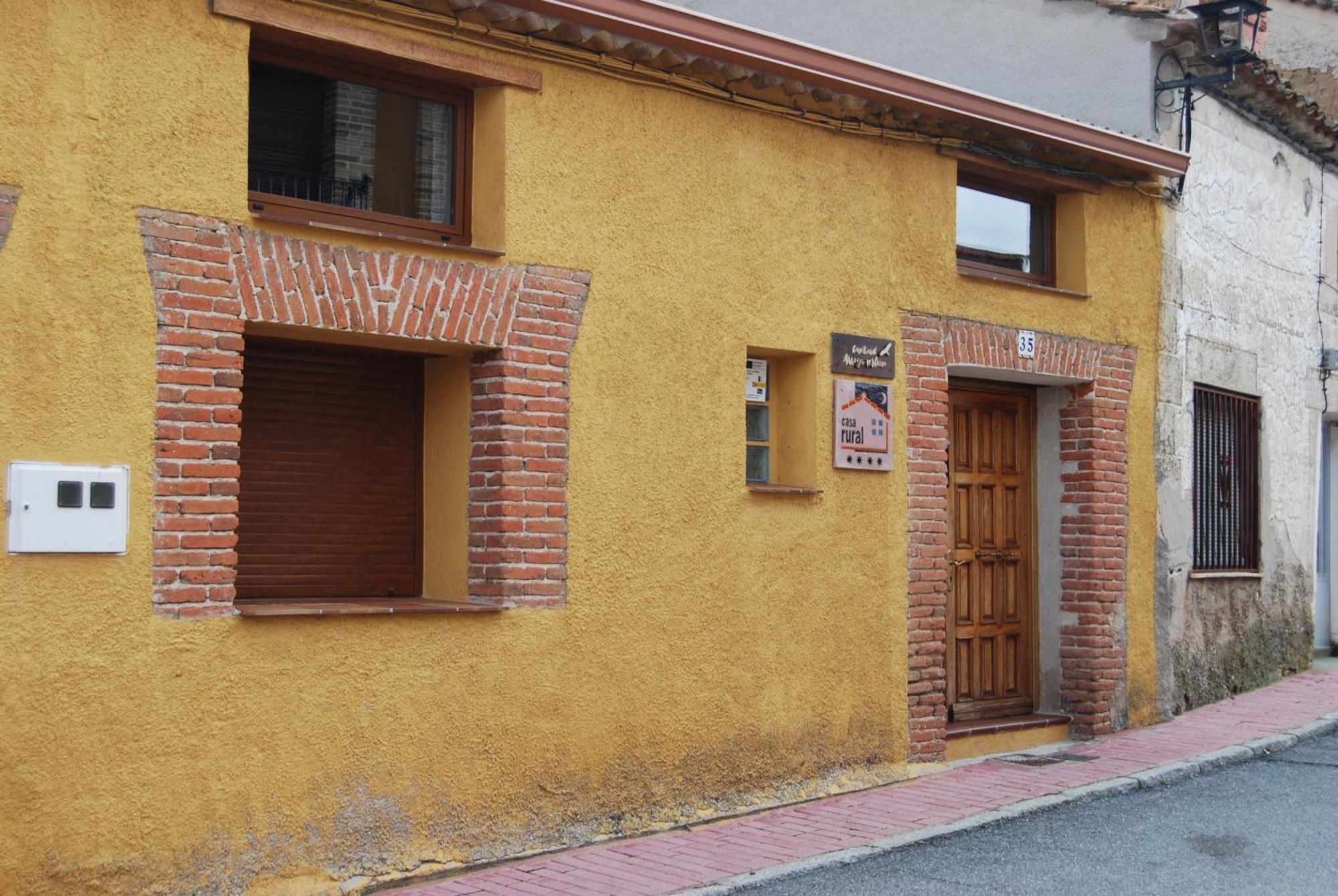 Arroyo Milano Casa Rural Maello Buitenkant foto